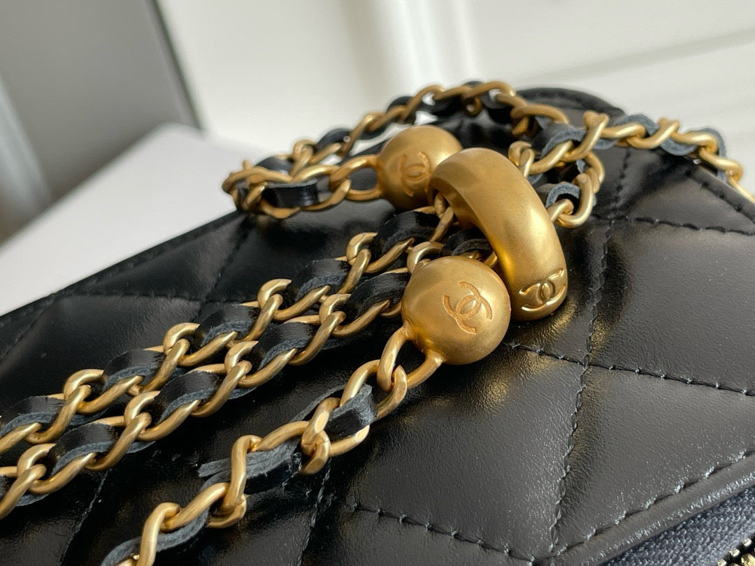 CNL 24C Vanity Bag