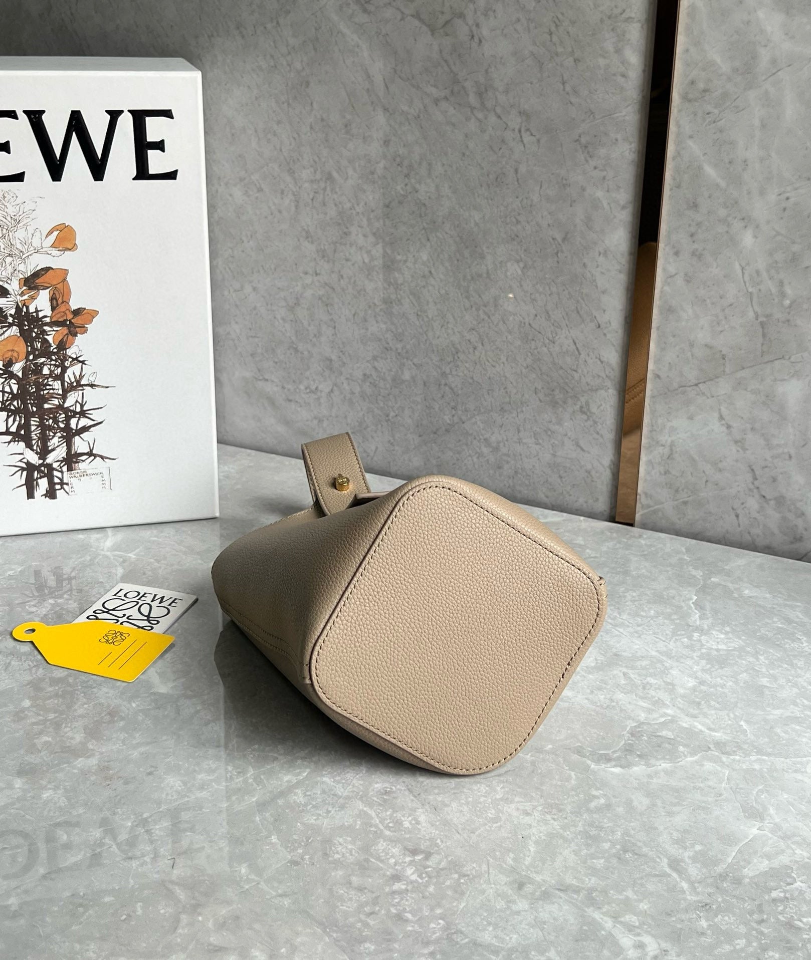 LW Mini Pebble