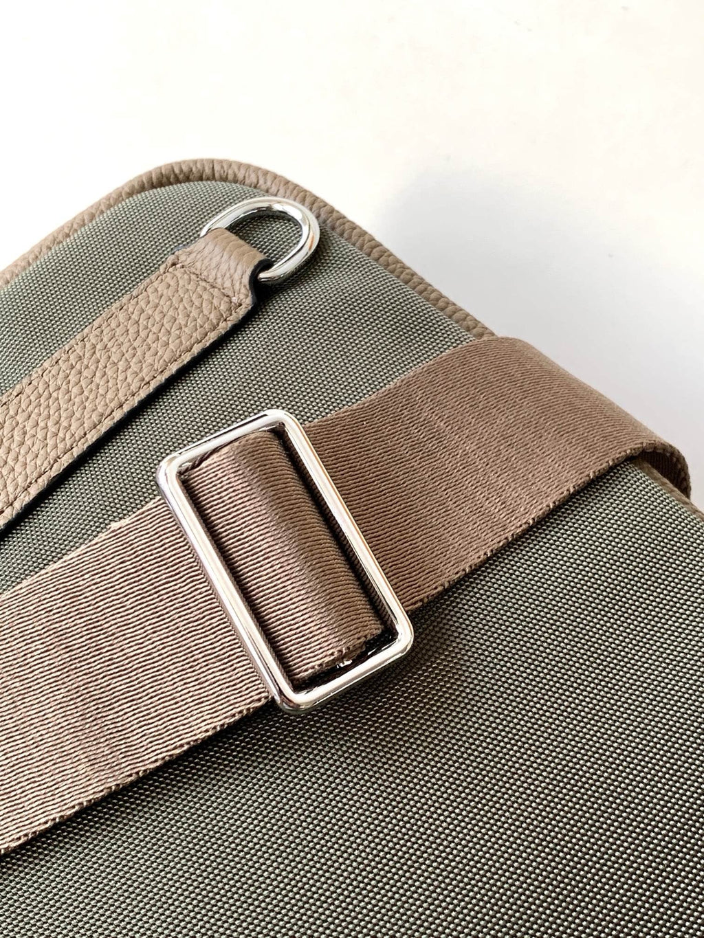 HMS Crossbody Bag