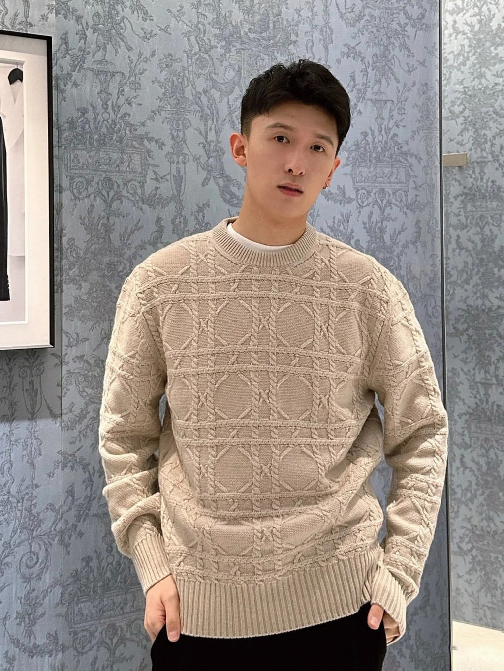 CD Sweater