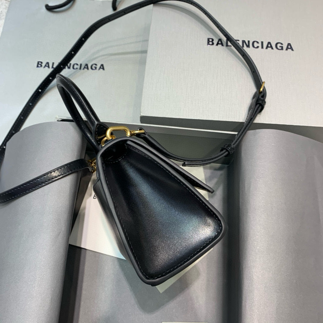 BLC Hourglass Mini