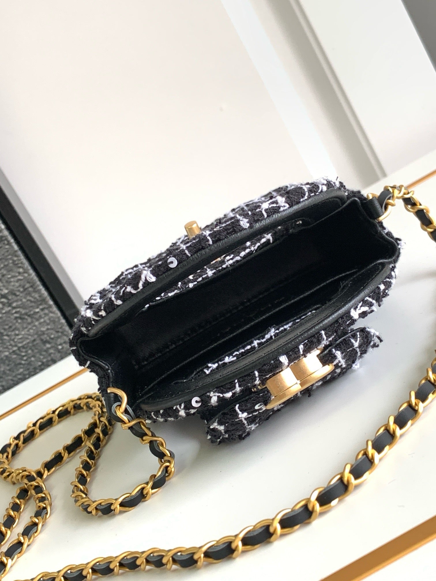 CNL 24P Mini Kelly Bag