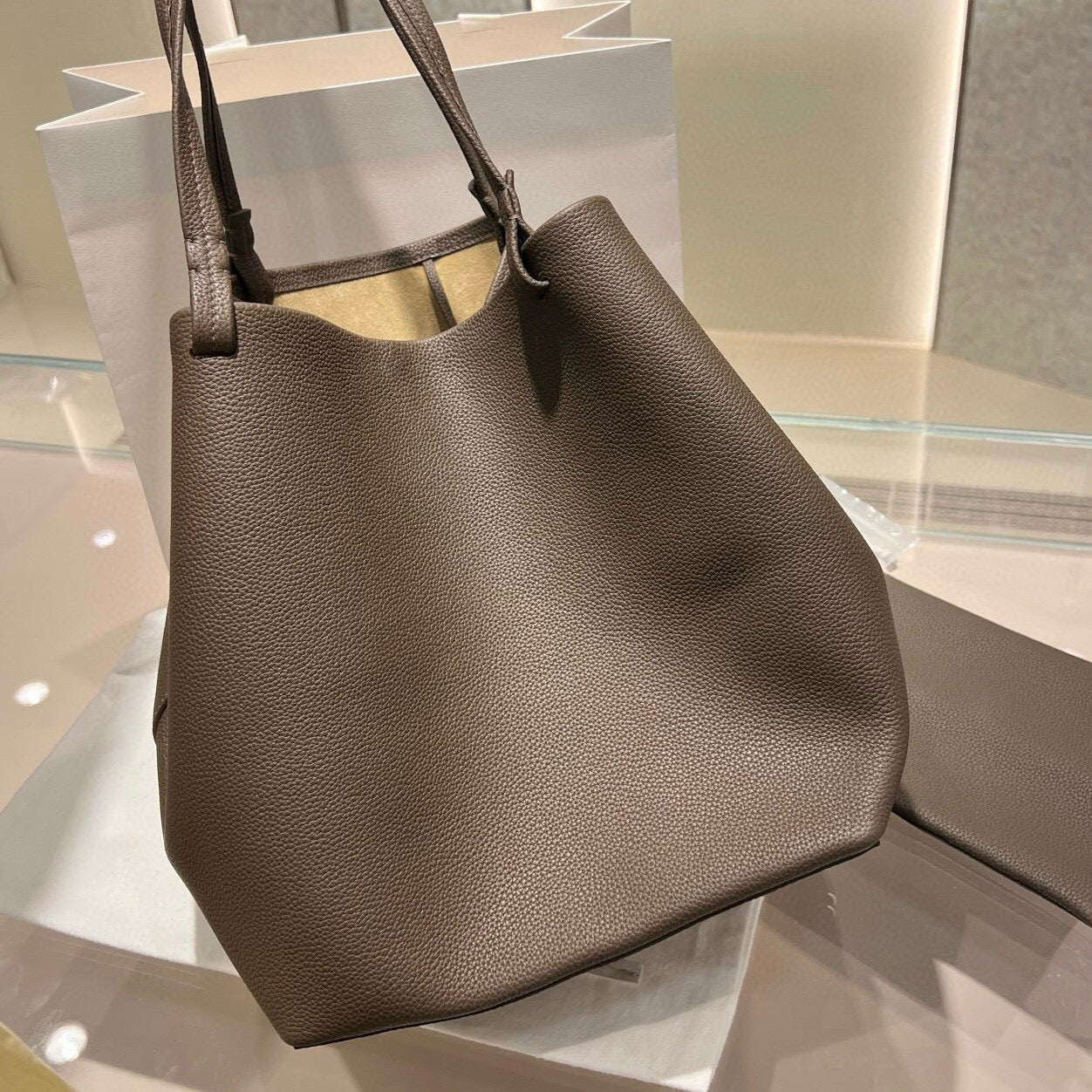 TR Park Tote