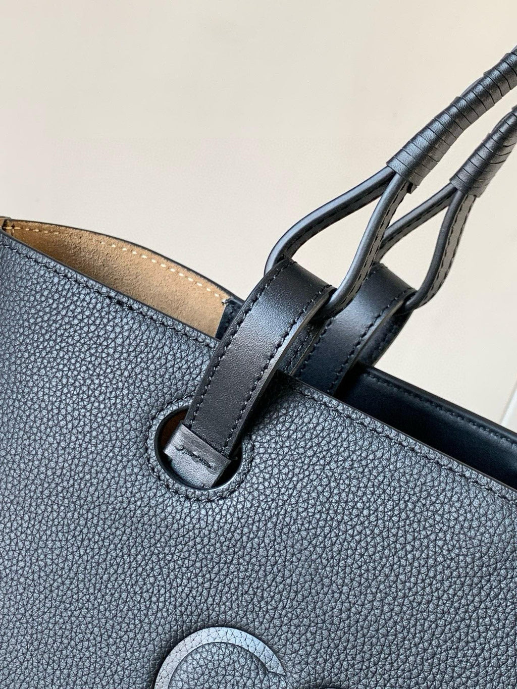 LW Anagram Tote
