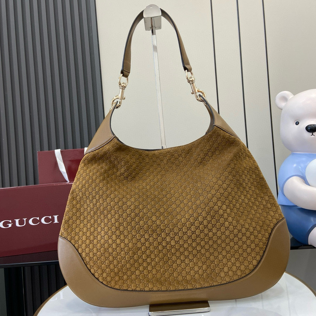 GC Shoulder Bag