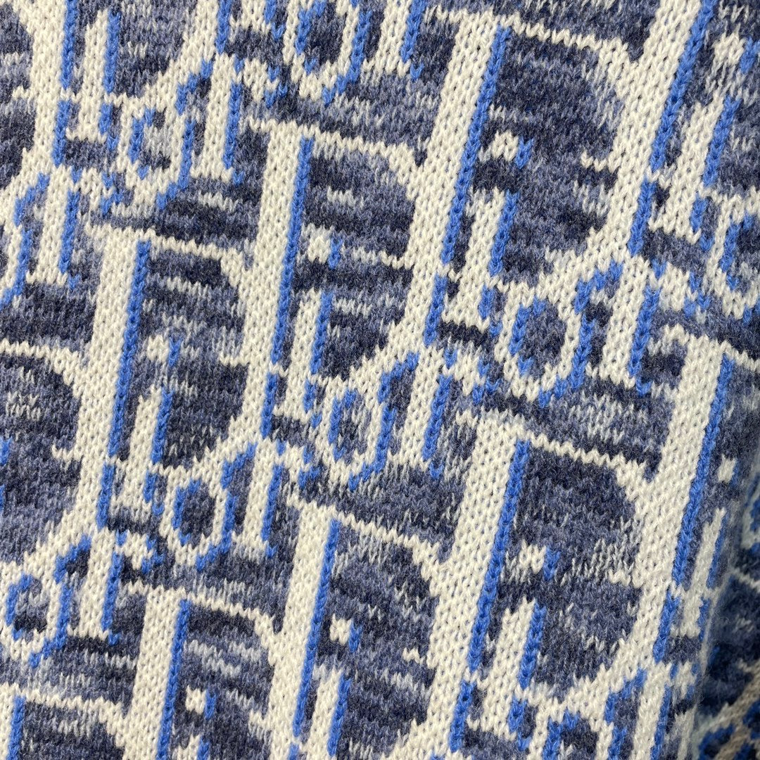 CD Sweater