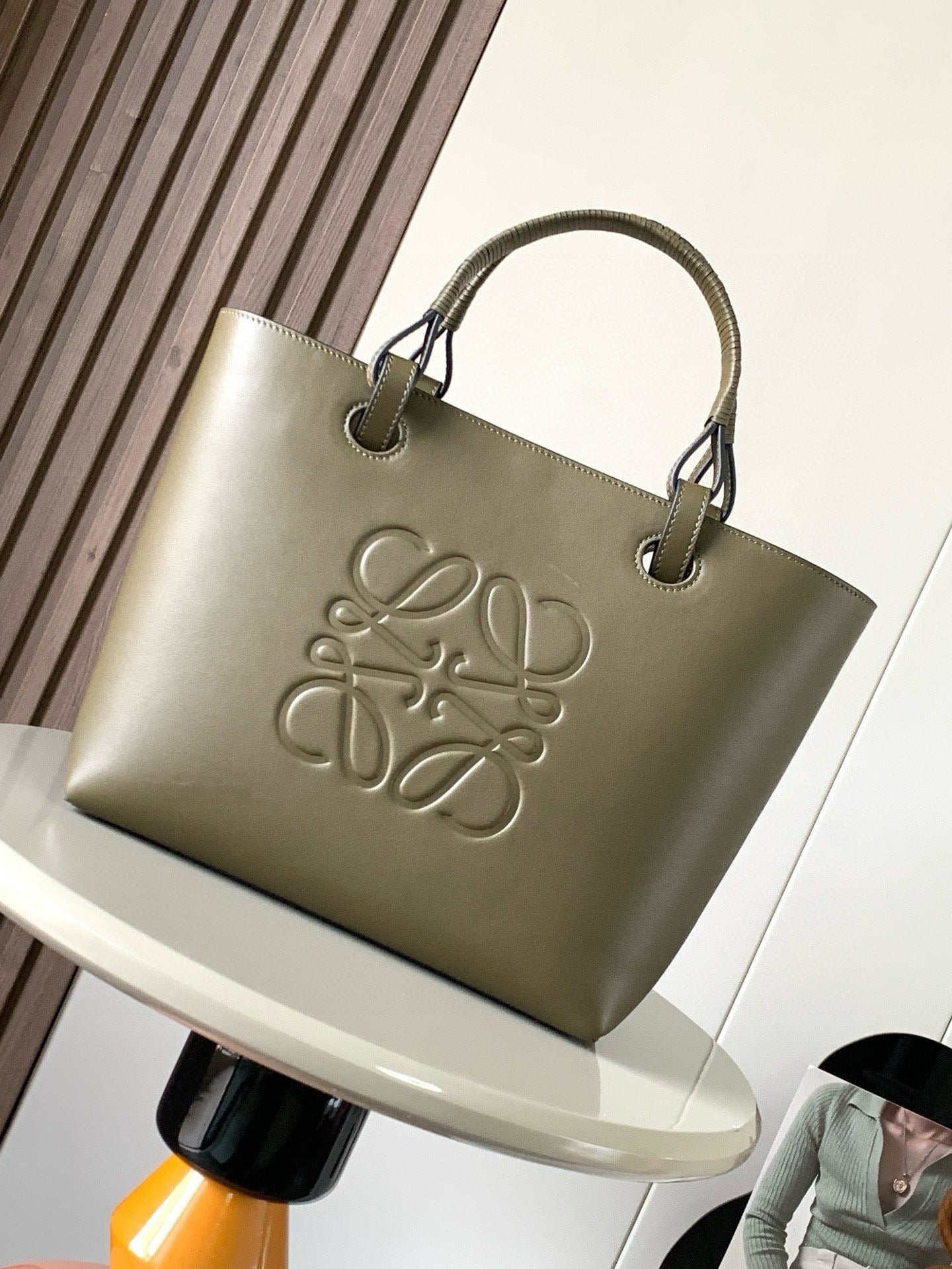 LW Anagram Tote