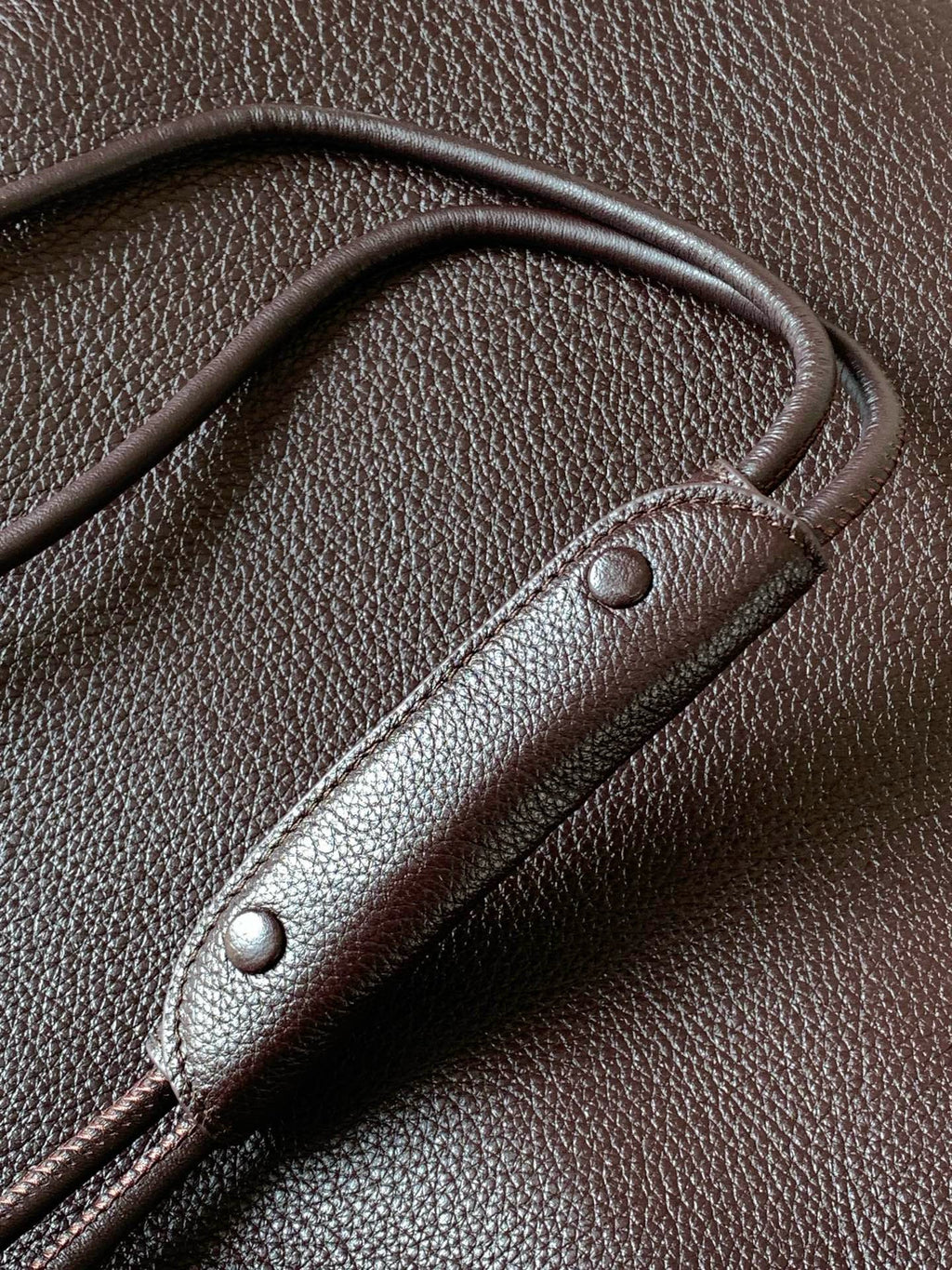 LW Pebble Leather