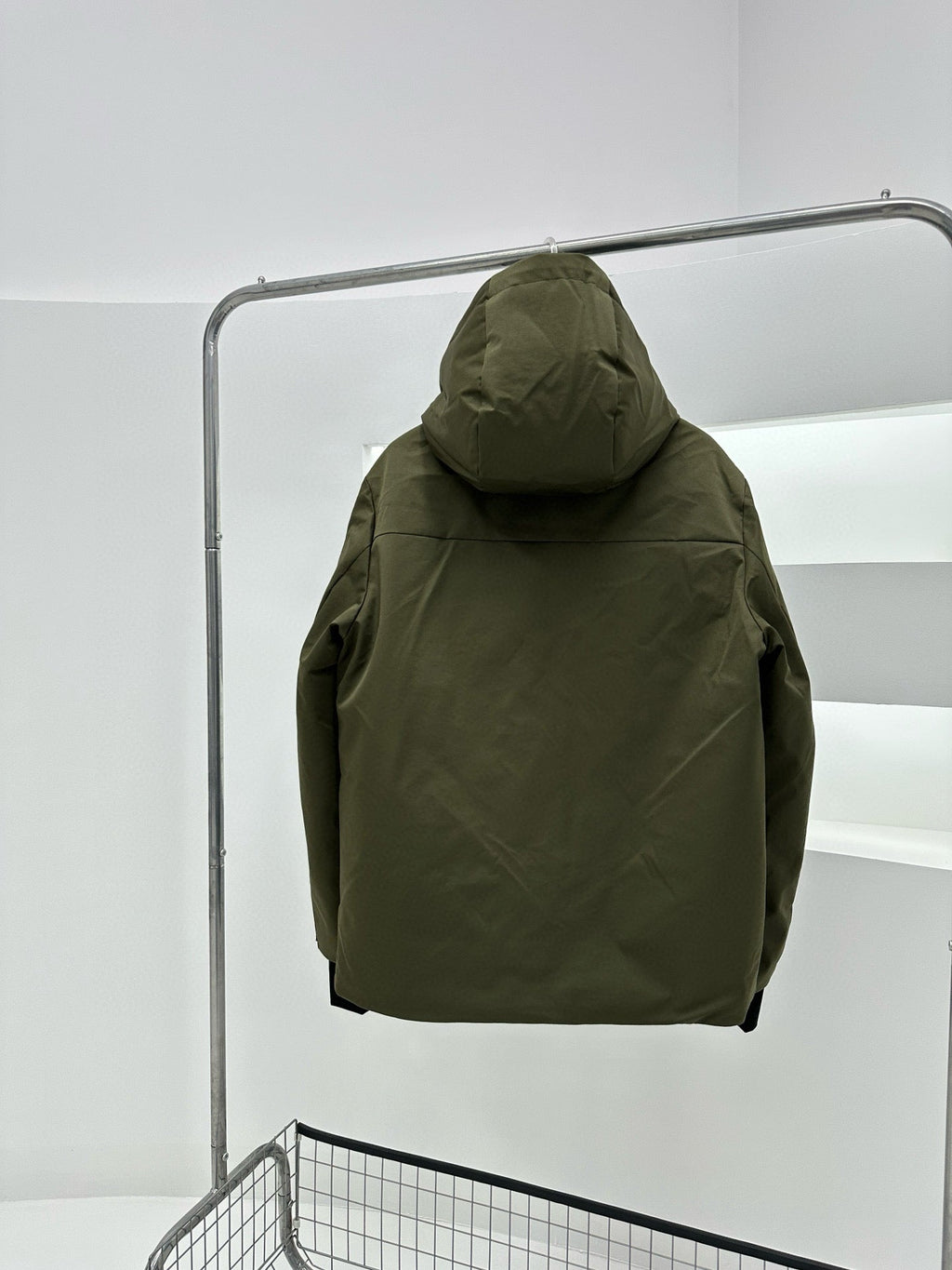 MNC Windbreaker