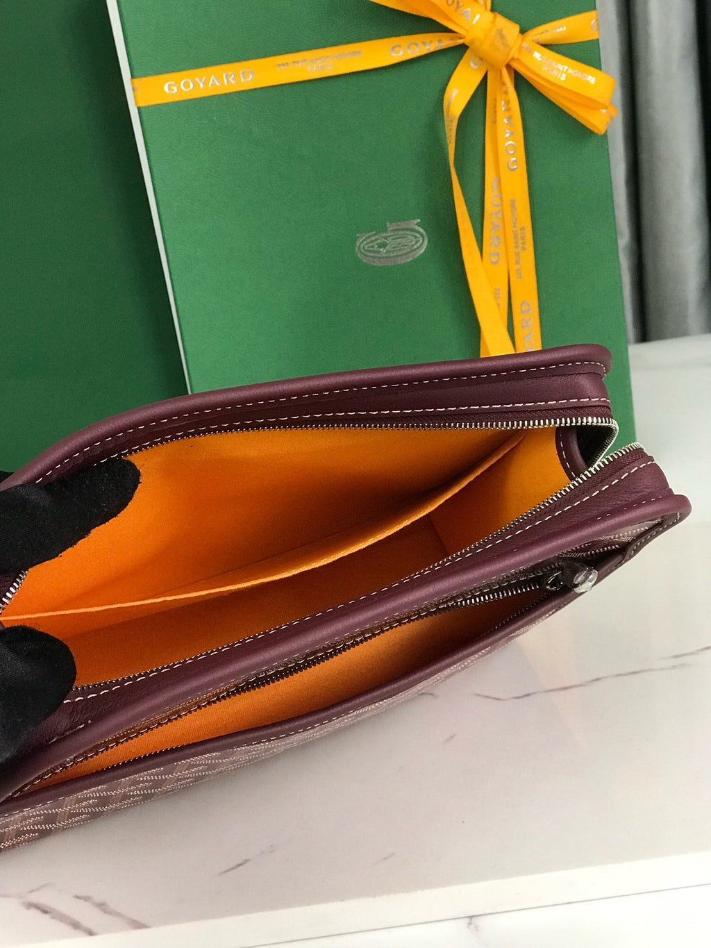 GYD Jouvence Toiletry Bag