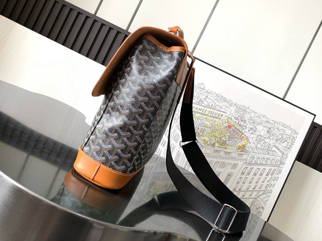 GYD Messenger Bag