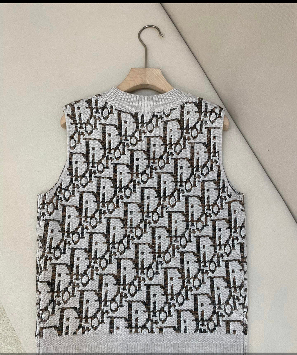 CD Sweater