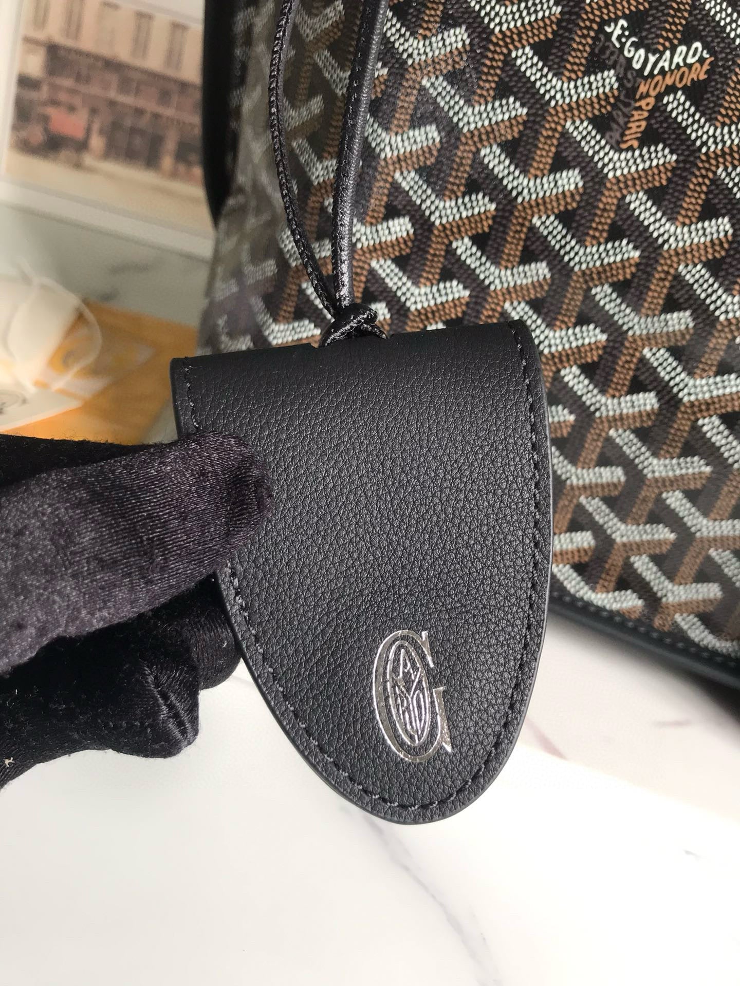 GYD Reversible Anjou