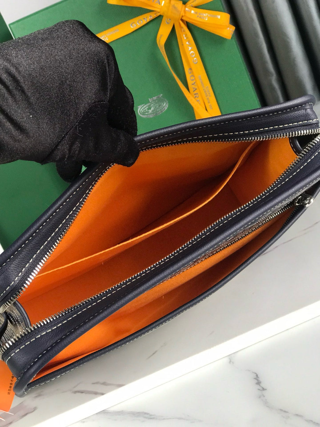 GYD Jouvence Toiletry Bag