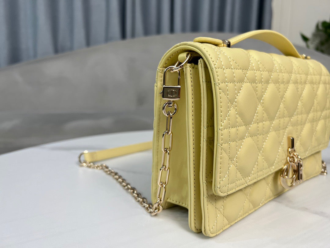CD Miss Caro Hangbag