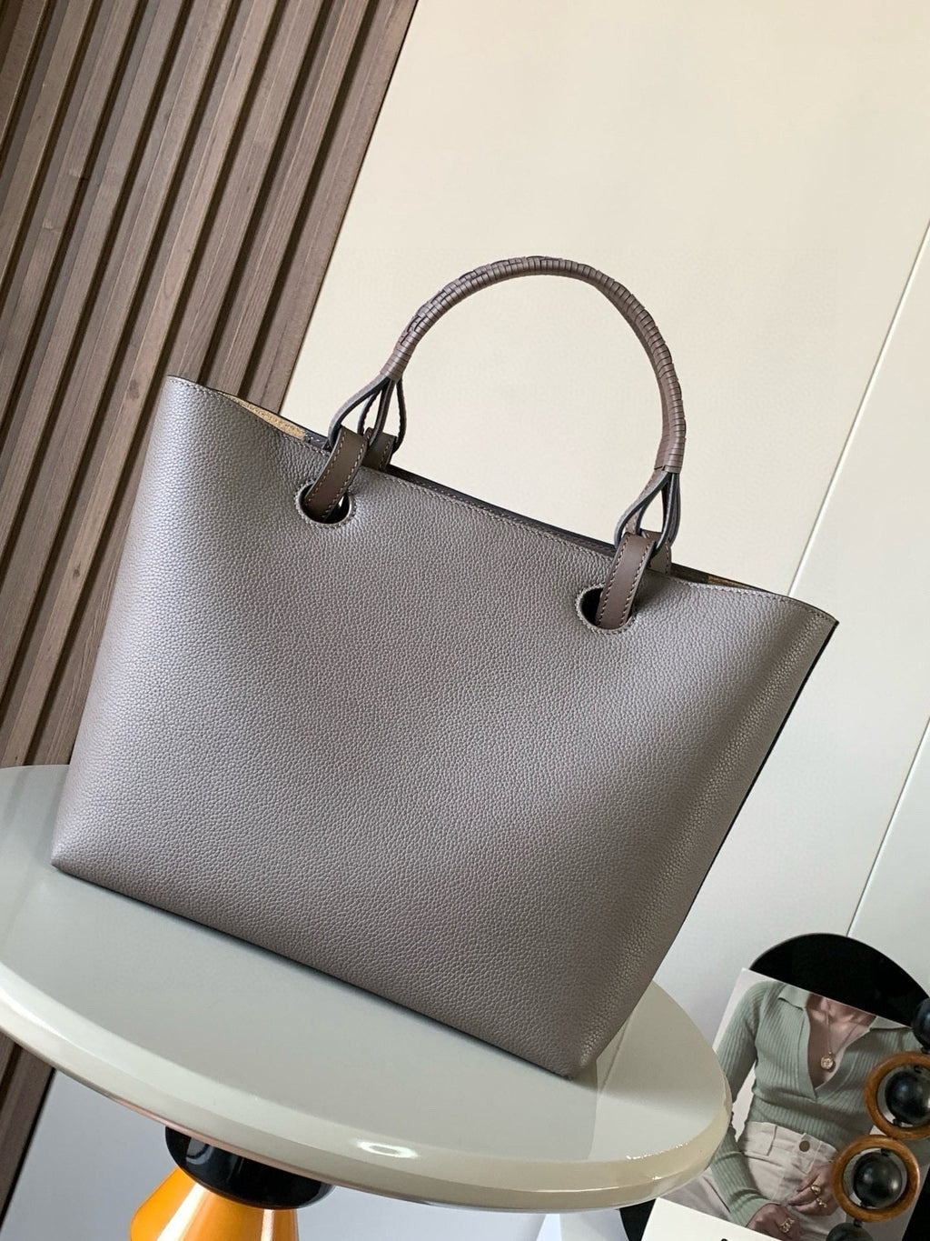 LW Anagram Tote