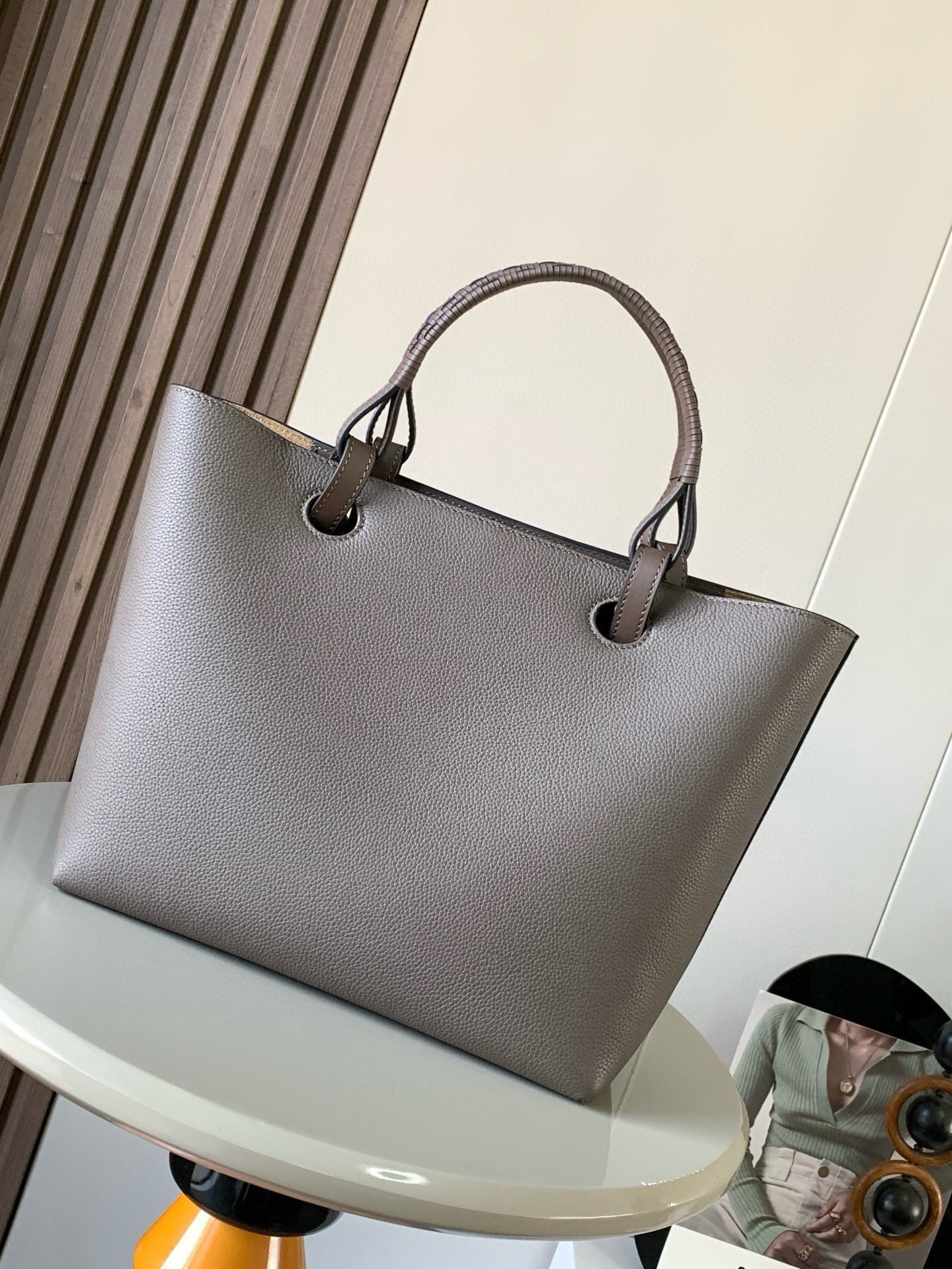 LW Anagram Tote