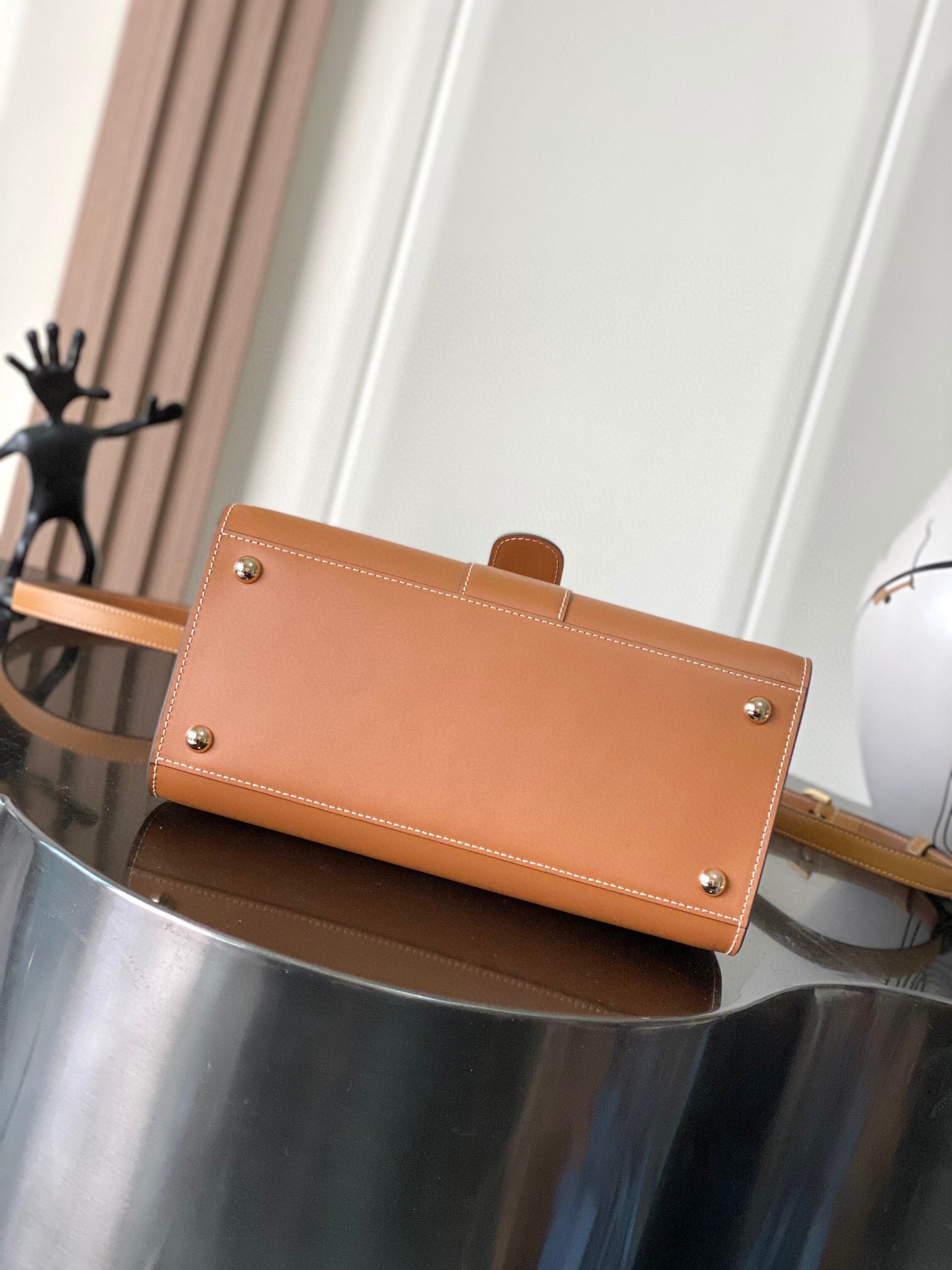 DLV Sling Bag