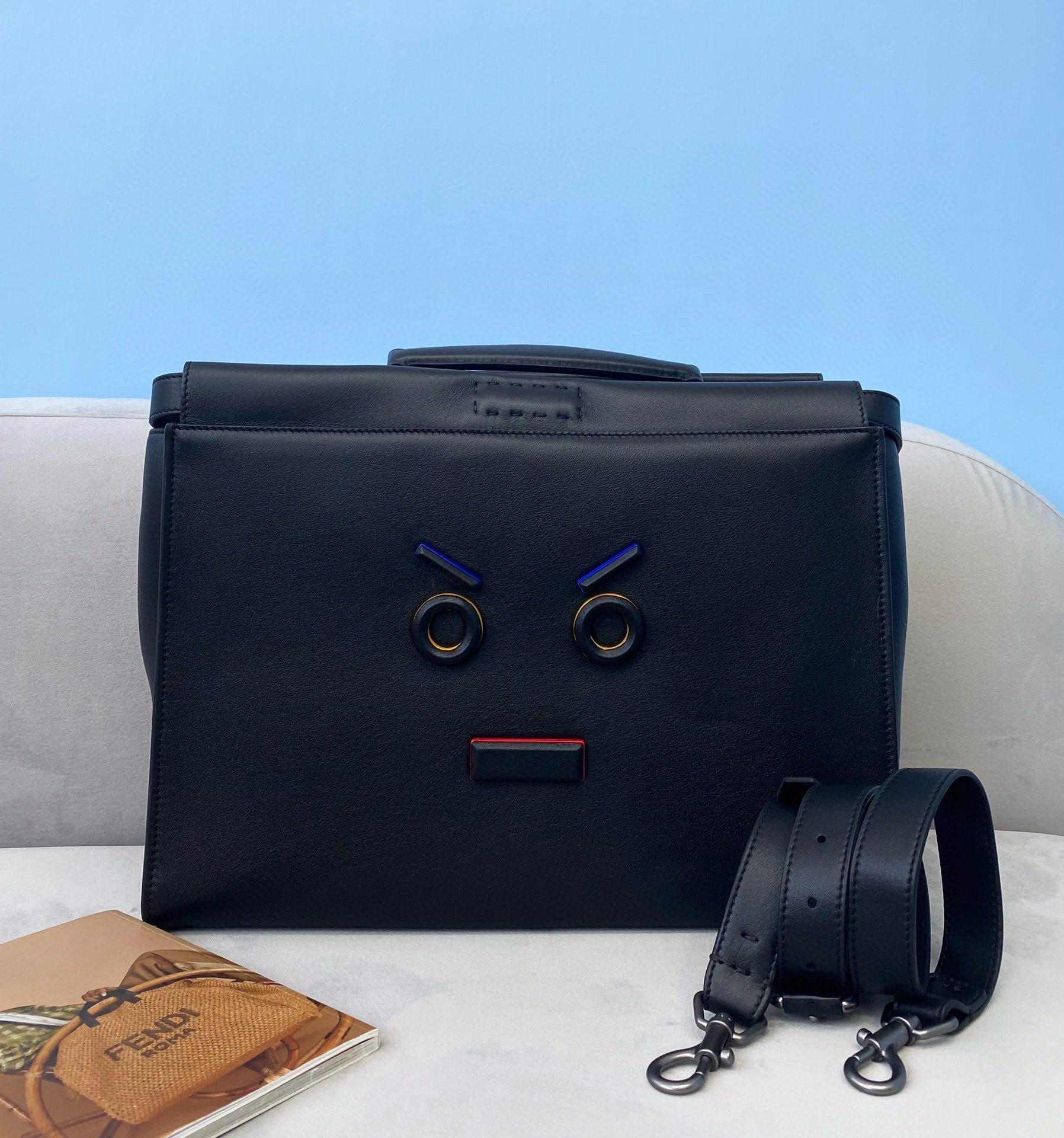 FD Peekaboo Bag