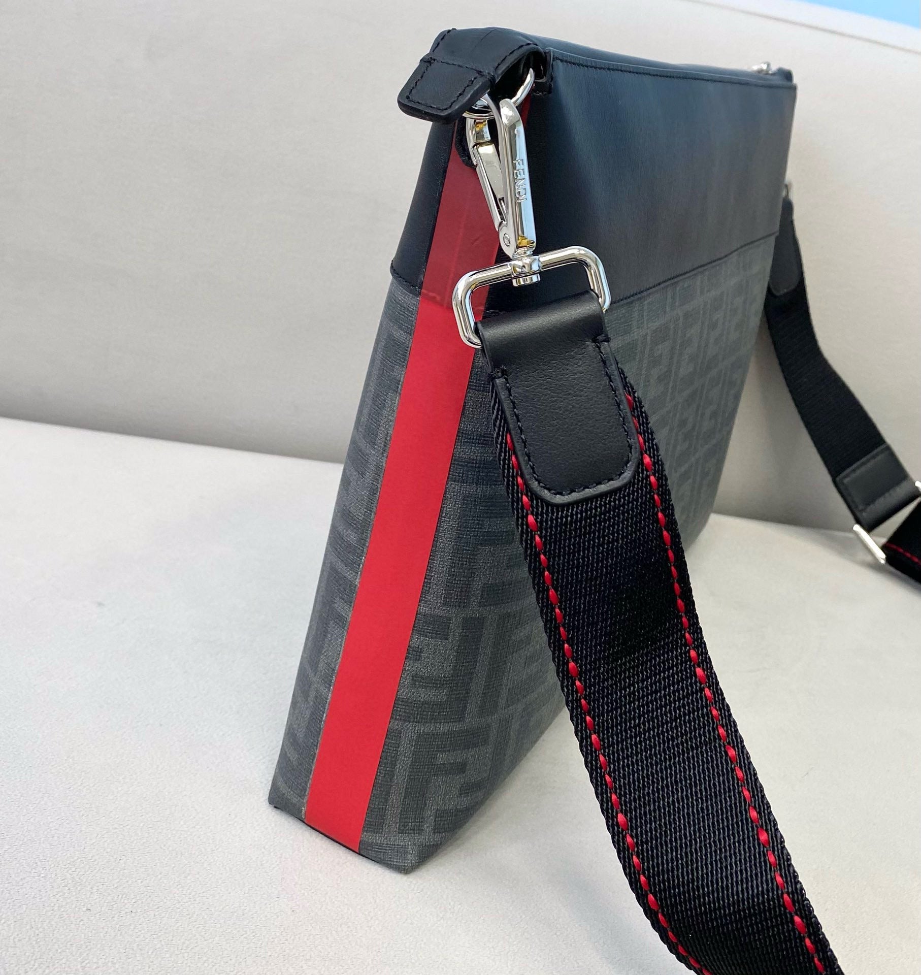 FD Messenger Bag