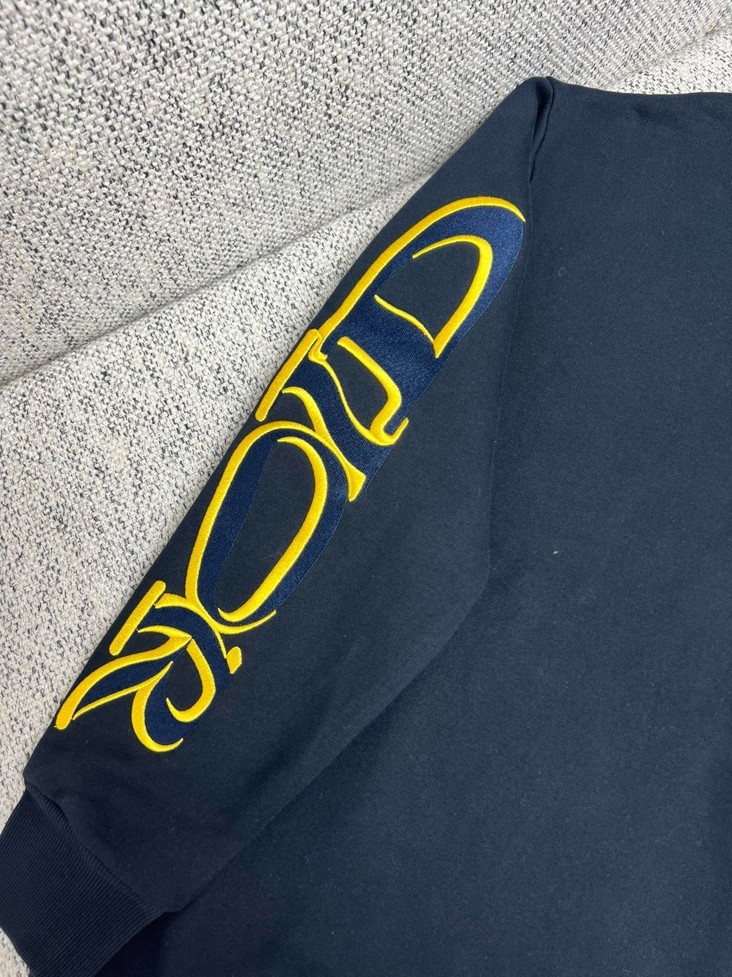 CD Sweater