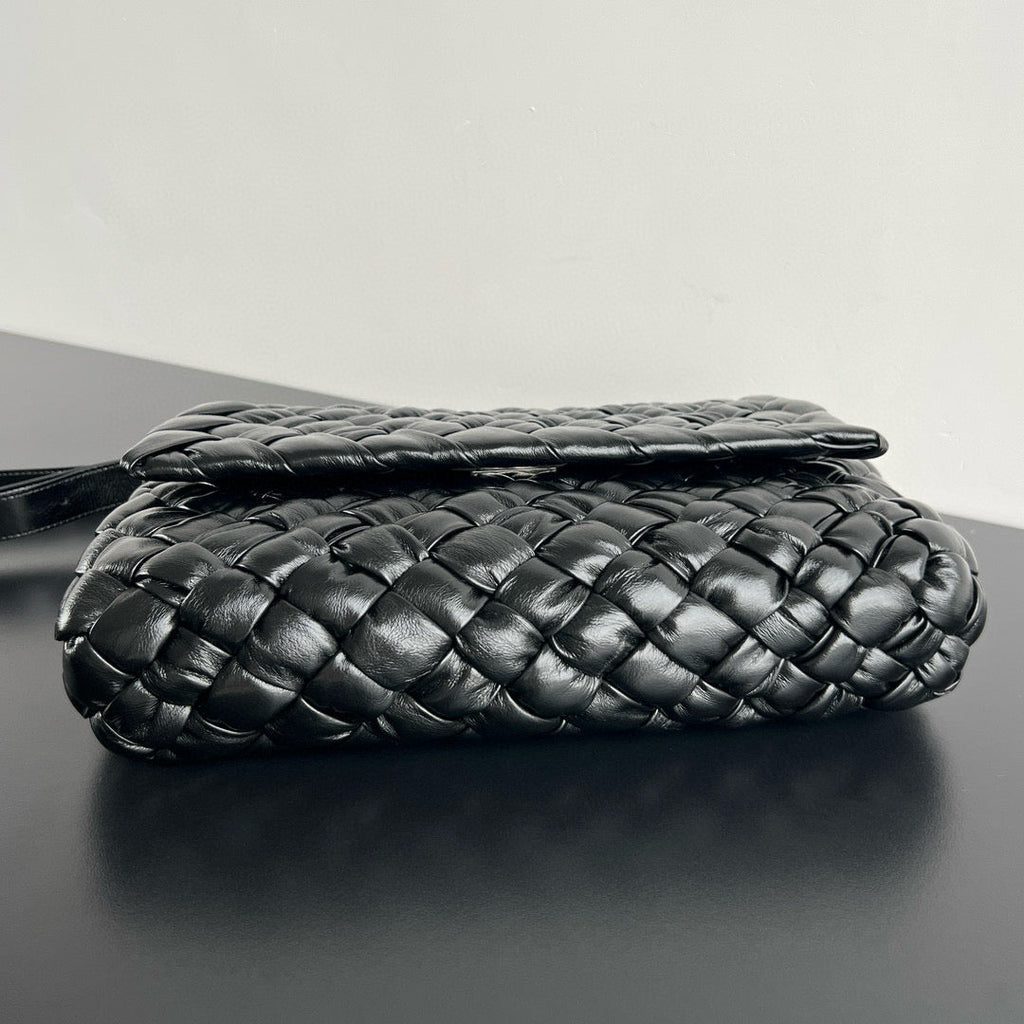 BTV Rumple Messenger Bag