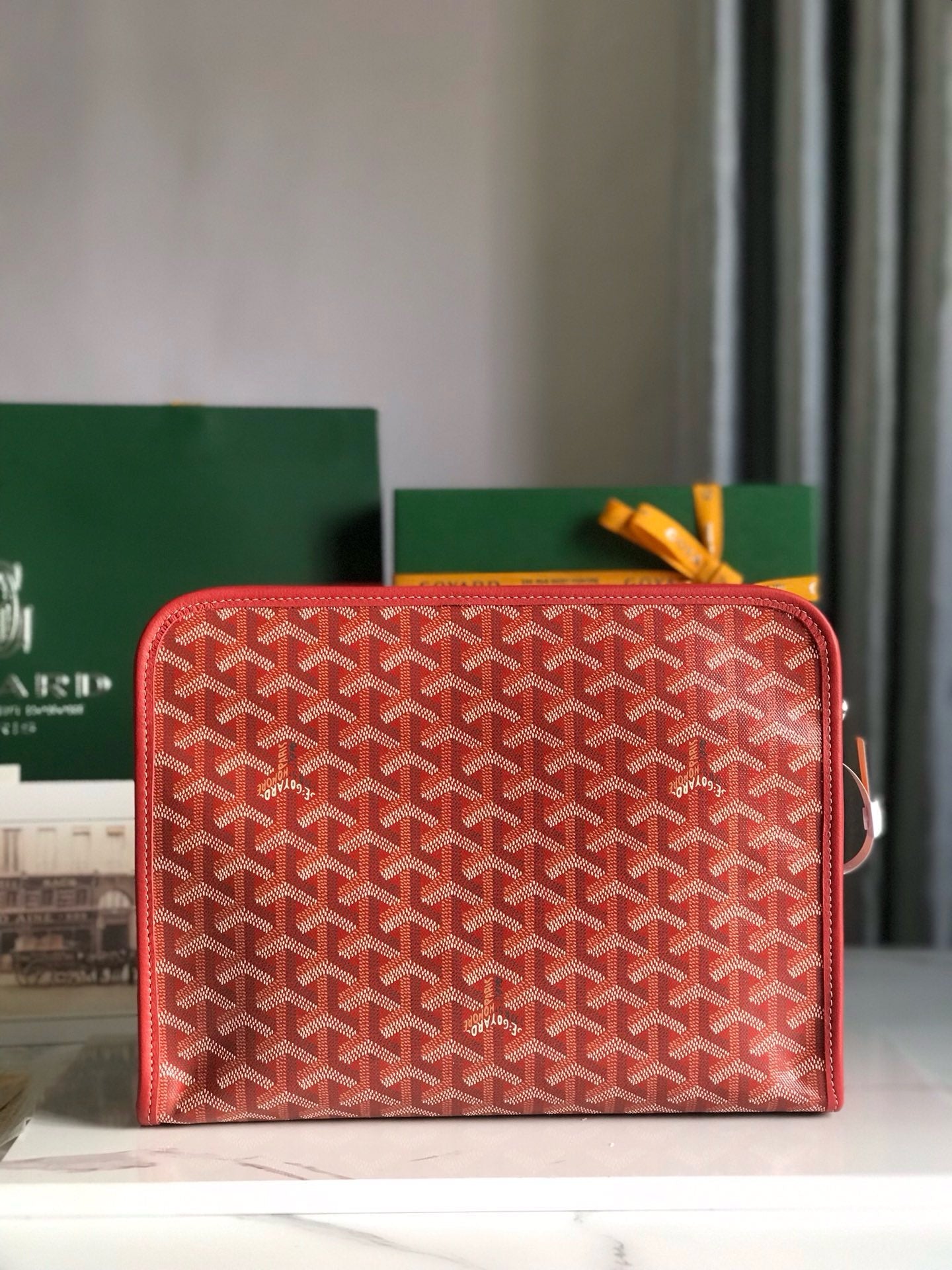 GYD Jouvence Toiletry Bag