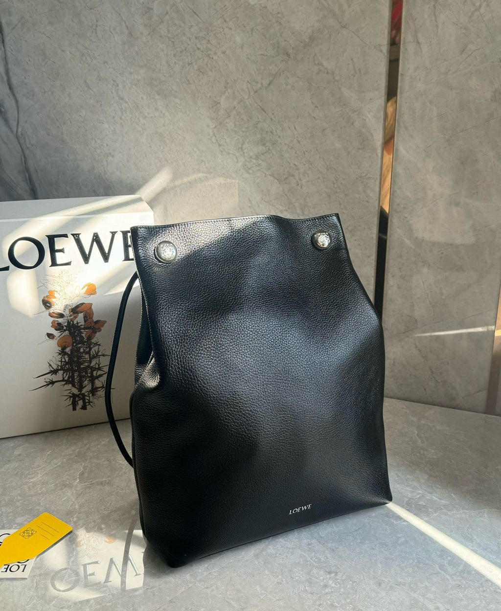 LW Pebble Hobo