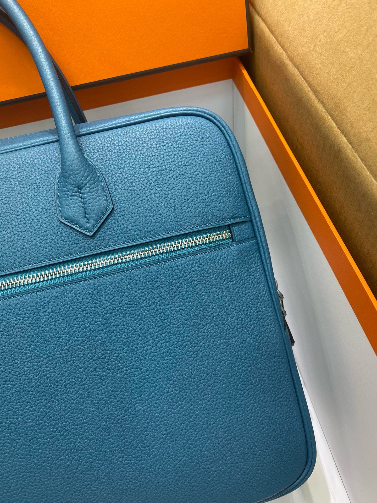 HMS Briefcase