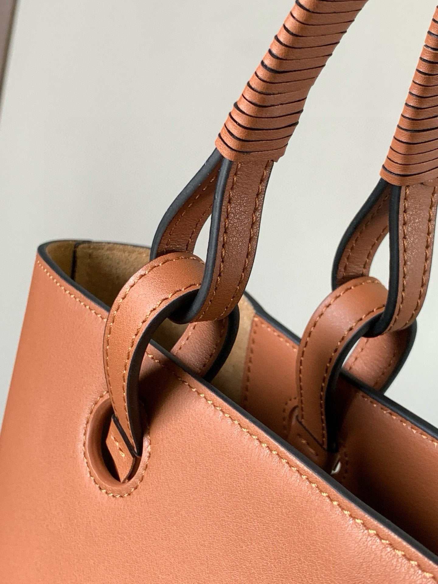 LW Anagram Tote