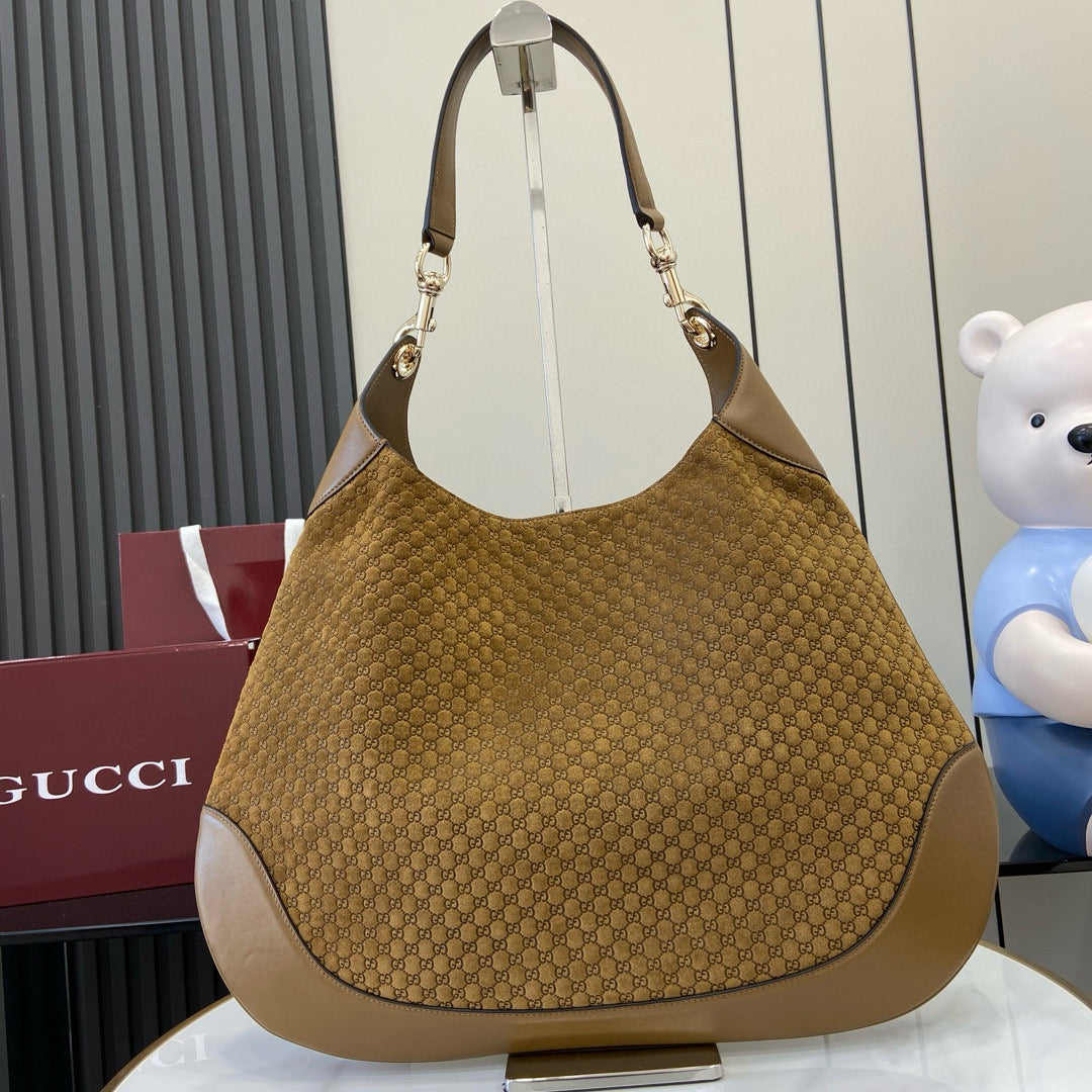 GC Shoulder Bag