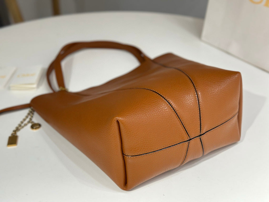 CHL Spin Tote Bag