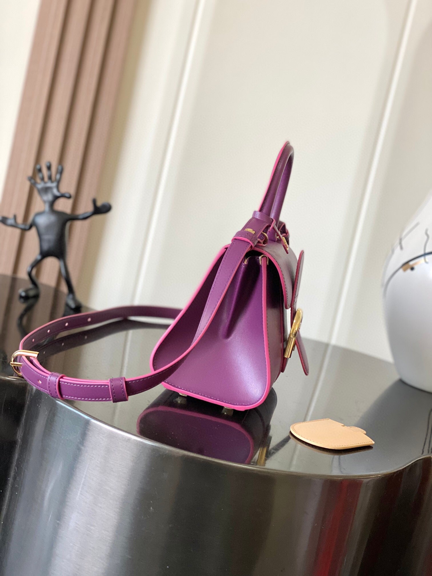 DLV Sling Bag