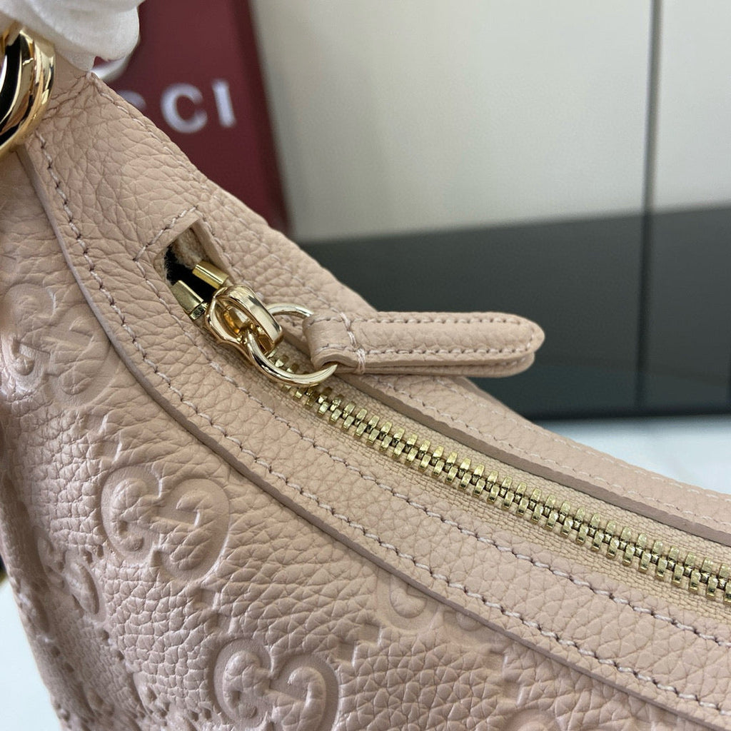 GC Emblem Shoulder Bag
