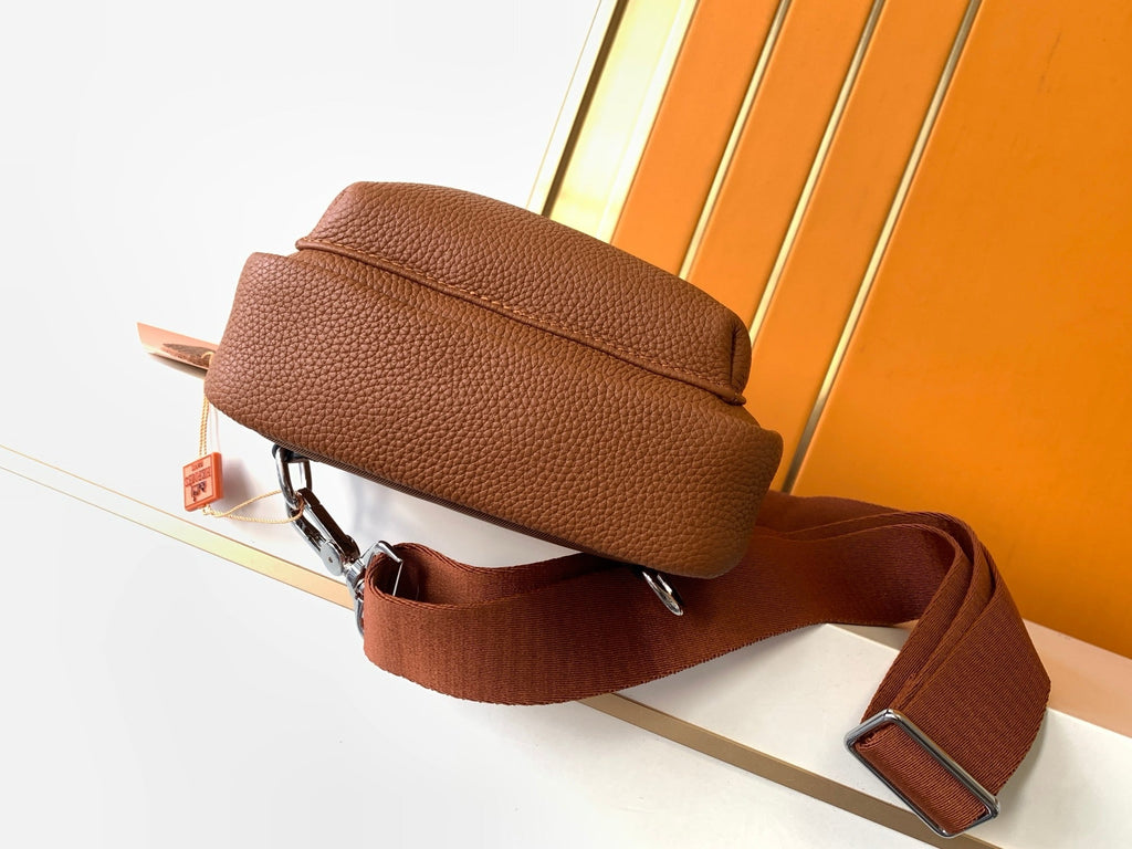 HMS Crossbody Bag