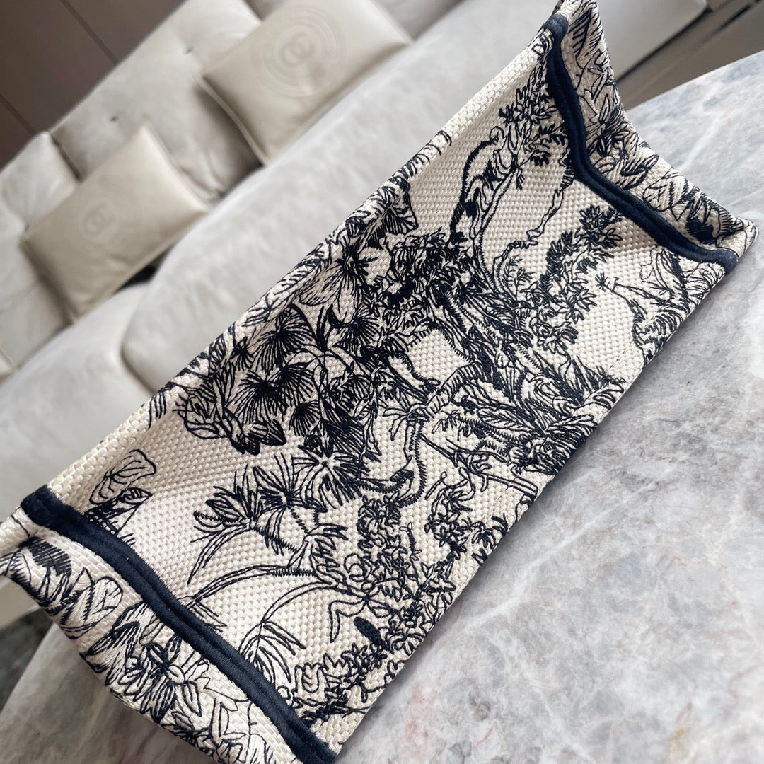 CD Book Tote