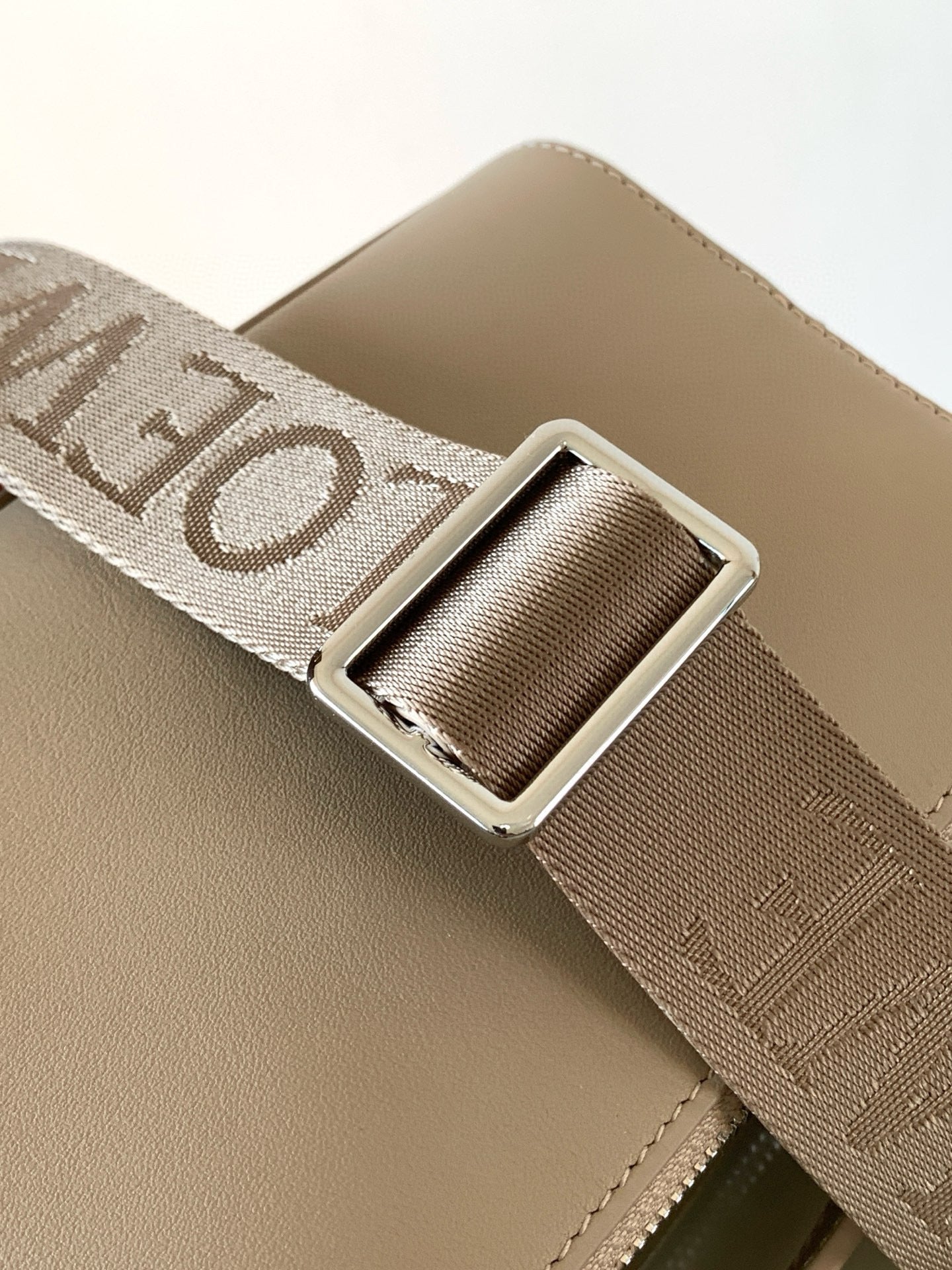 LW Camera Bag
