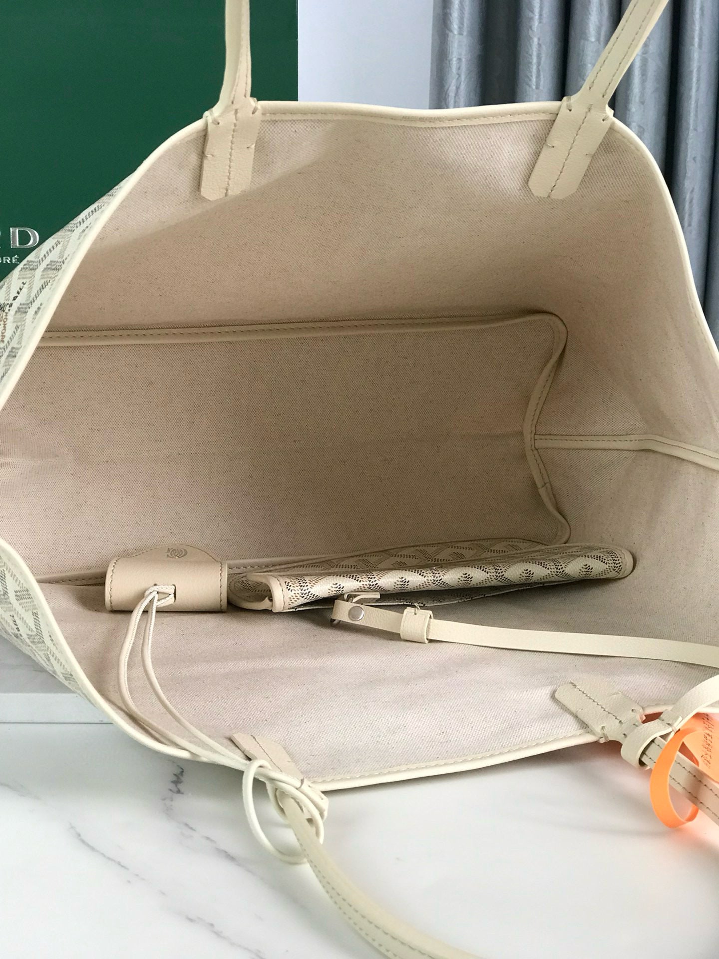 GYD Artois Bag