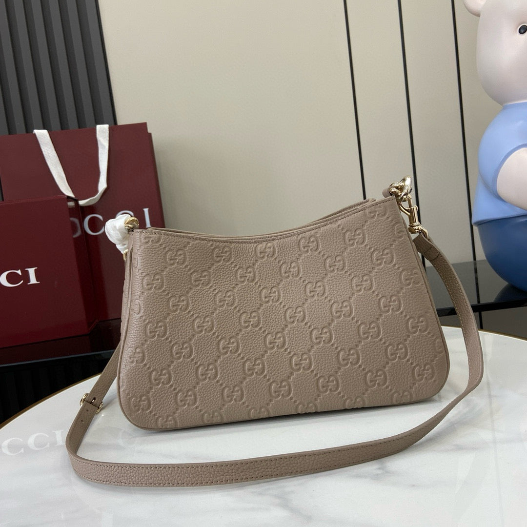 GC Emblem Shoulder Bag