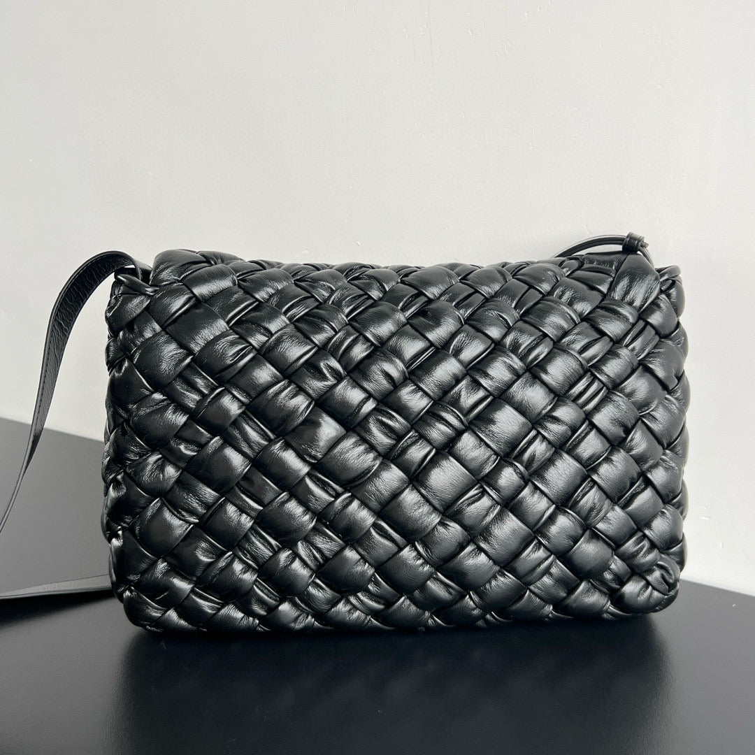 BTV Rumple Messenger Bag