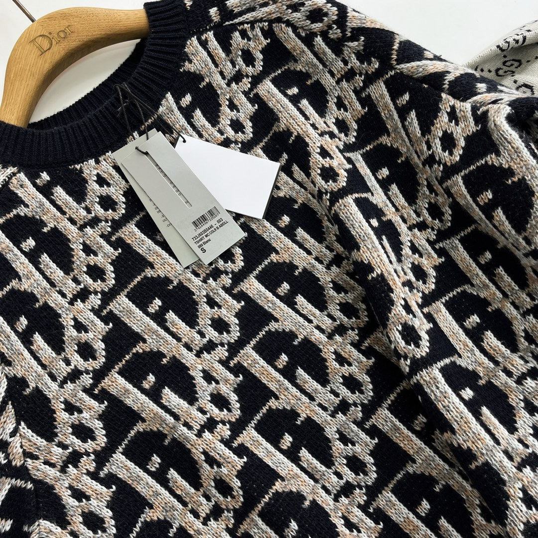 CD Sweater