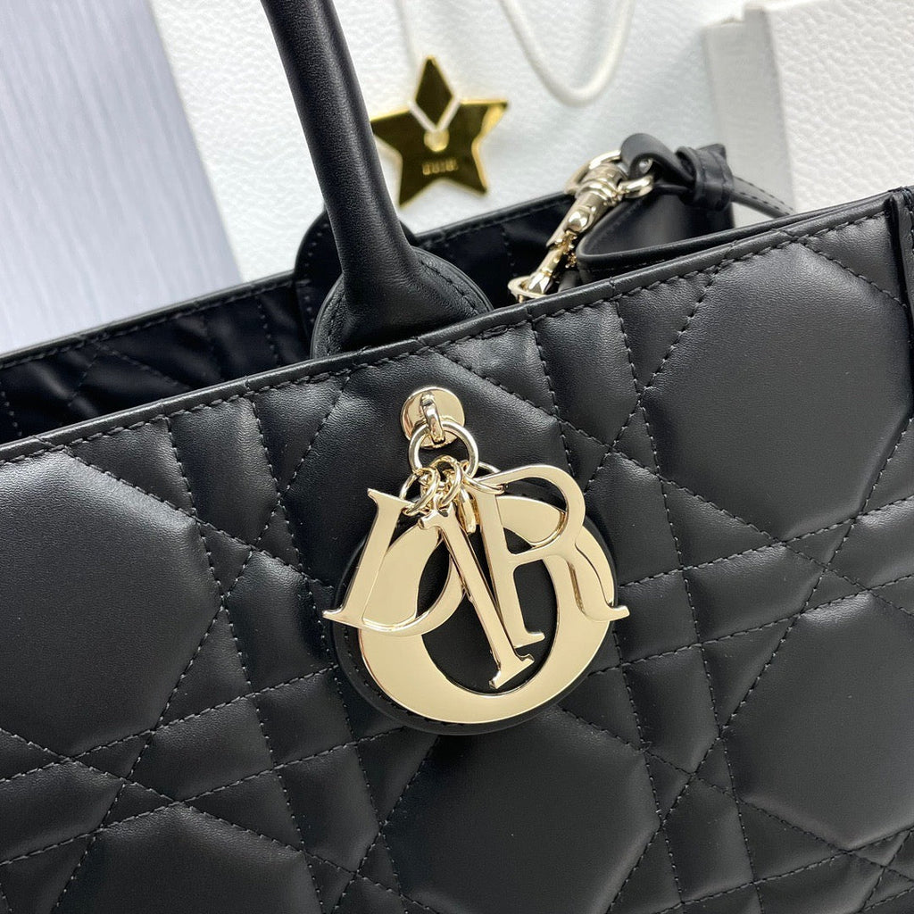 CD Tote