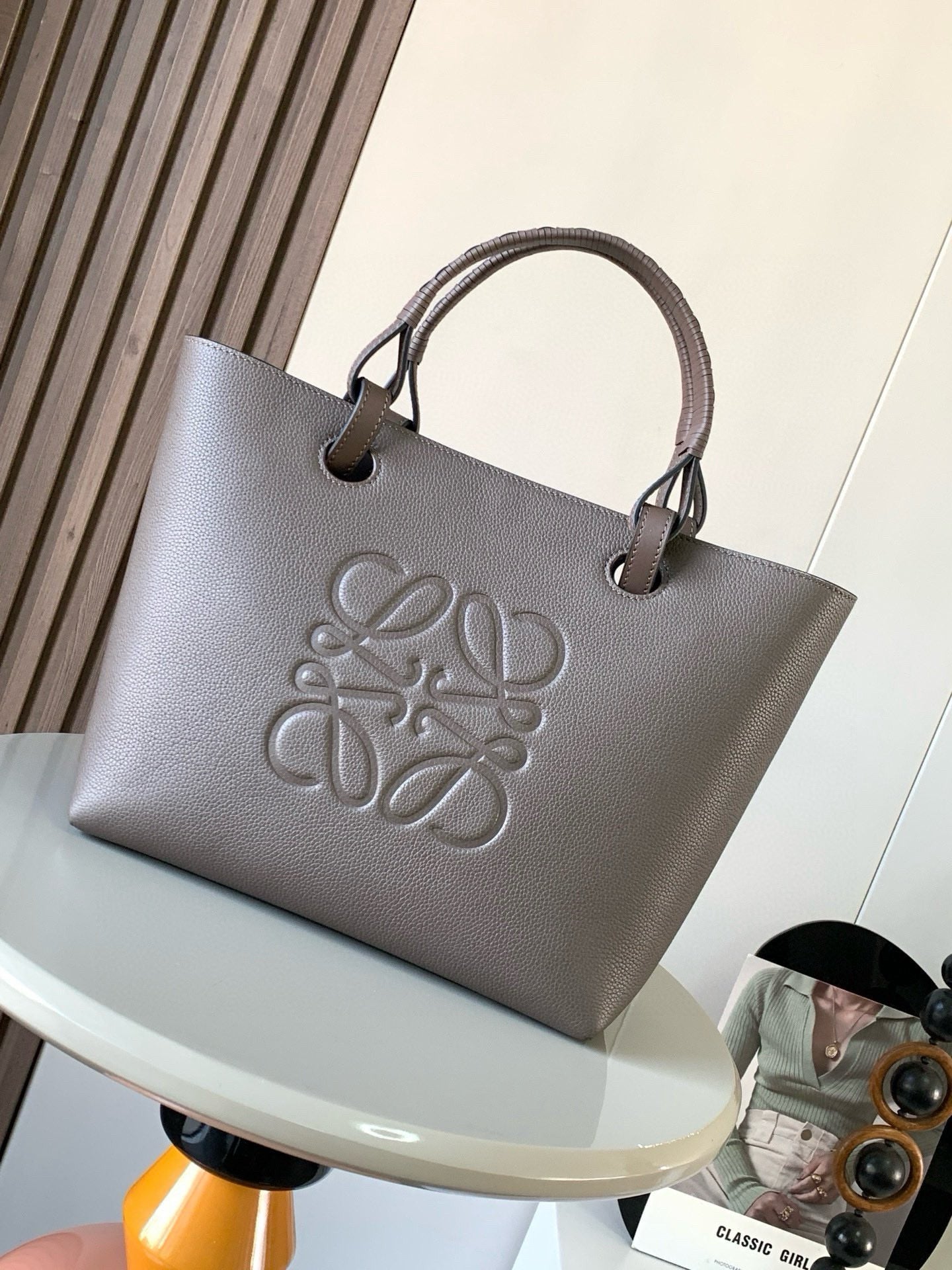 LW Anagram Tote