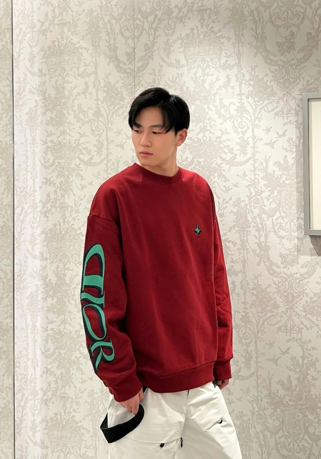 CD Sweater