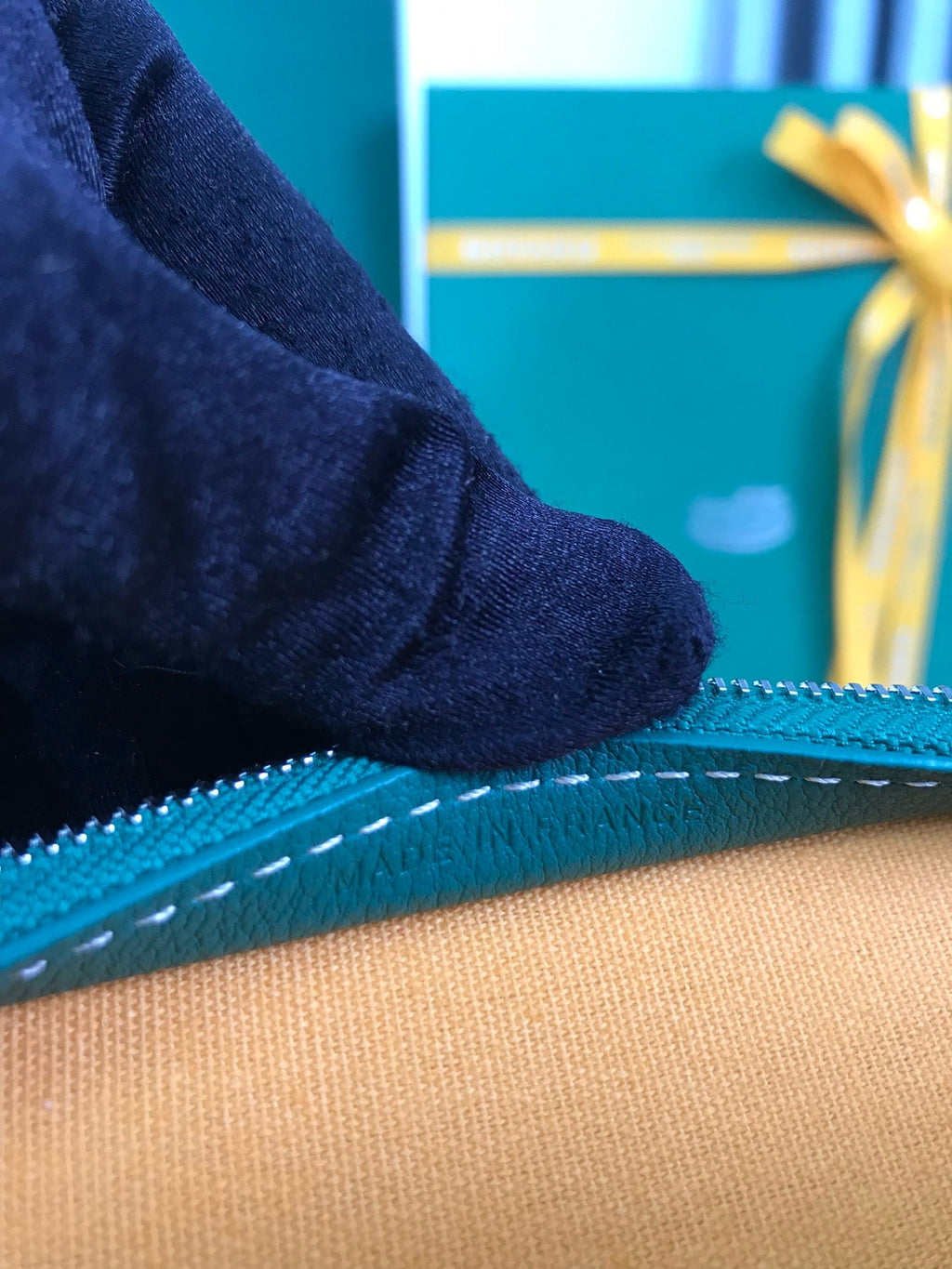 GYD Jouvence Toiletry Bag
