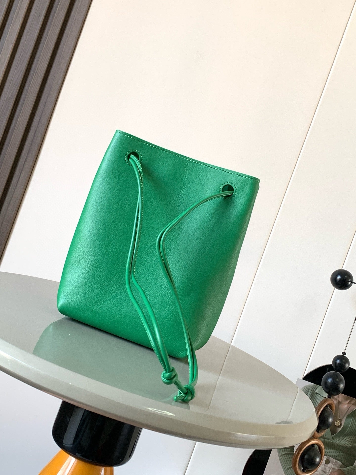 LW Pebble Leather
