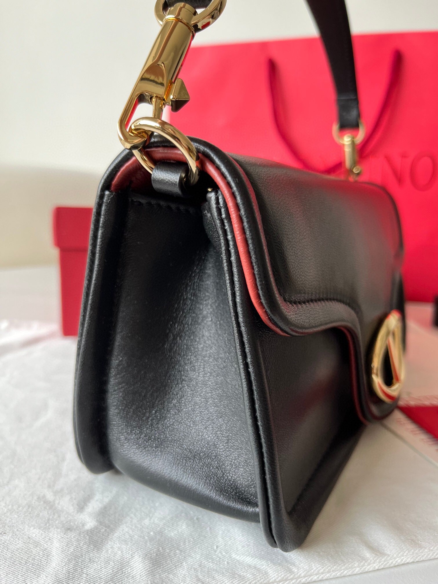 VLT Sling Bag