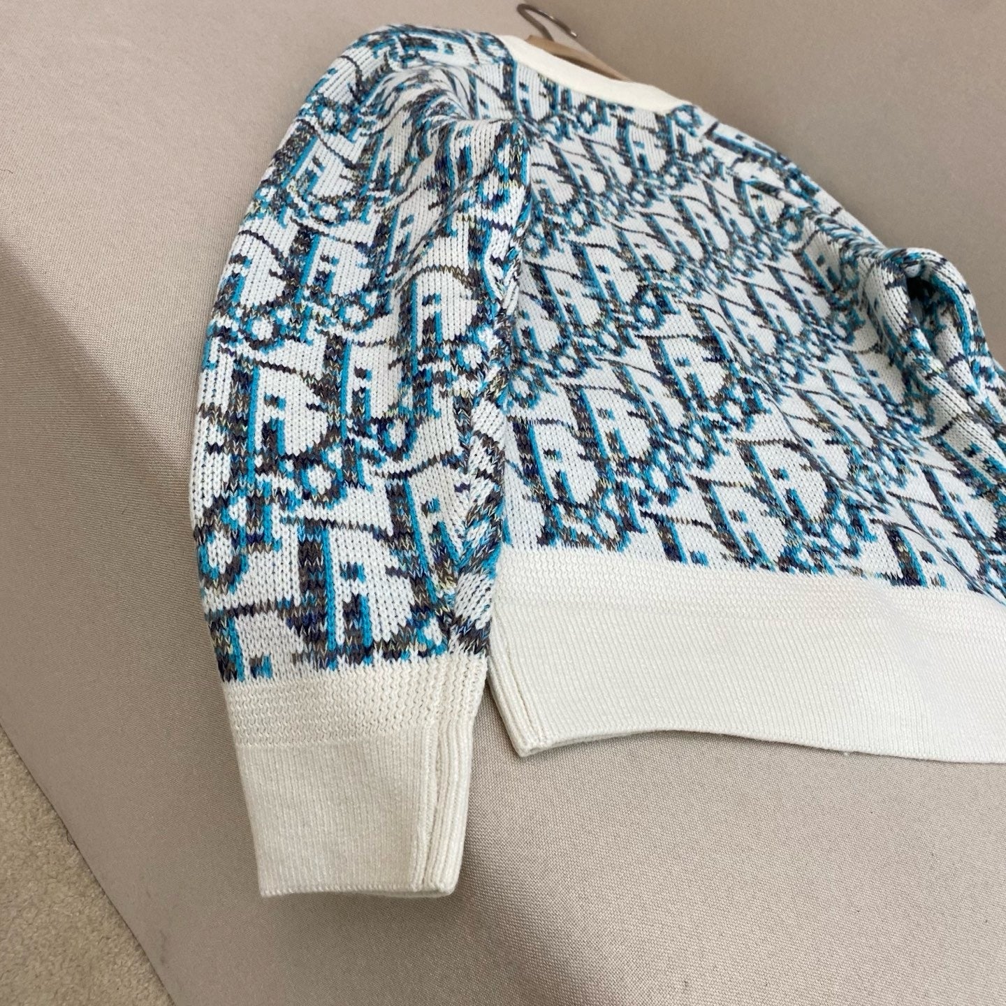 CD Sweater