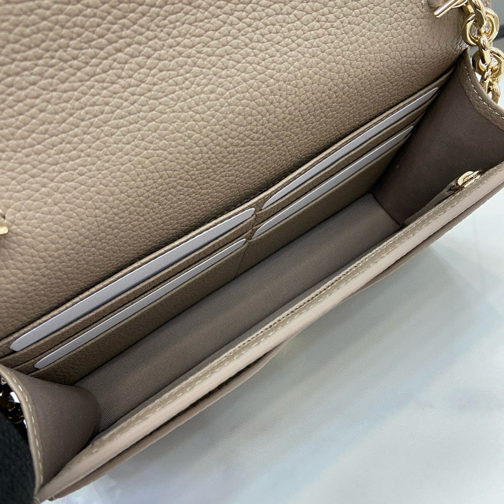 GC Emblem Shoulder Bag