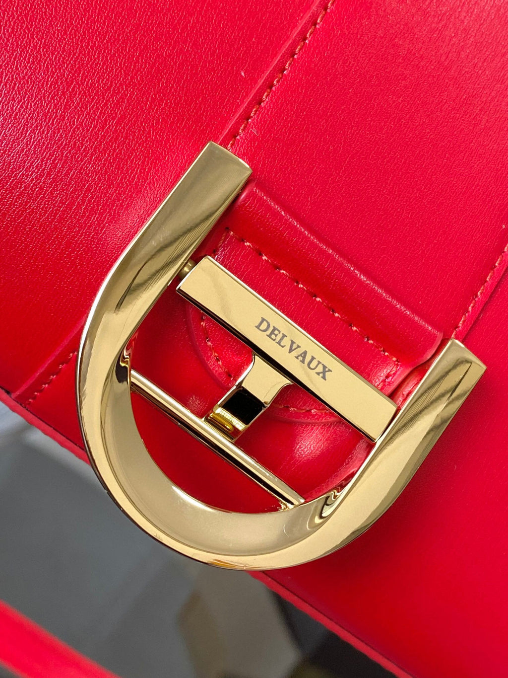 DLV Sling Bag
